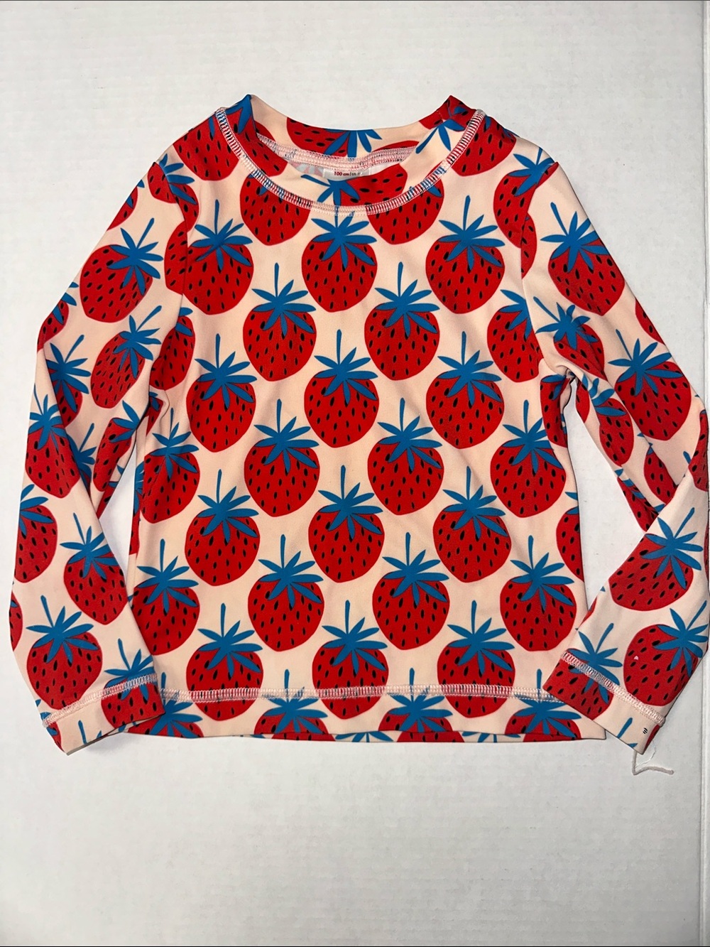 Hanna Andersson Strawberry Rashguard 4